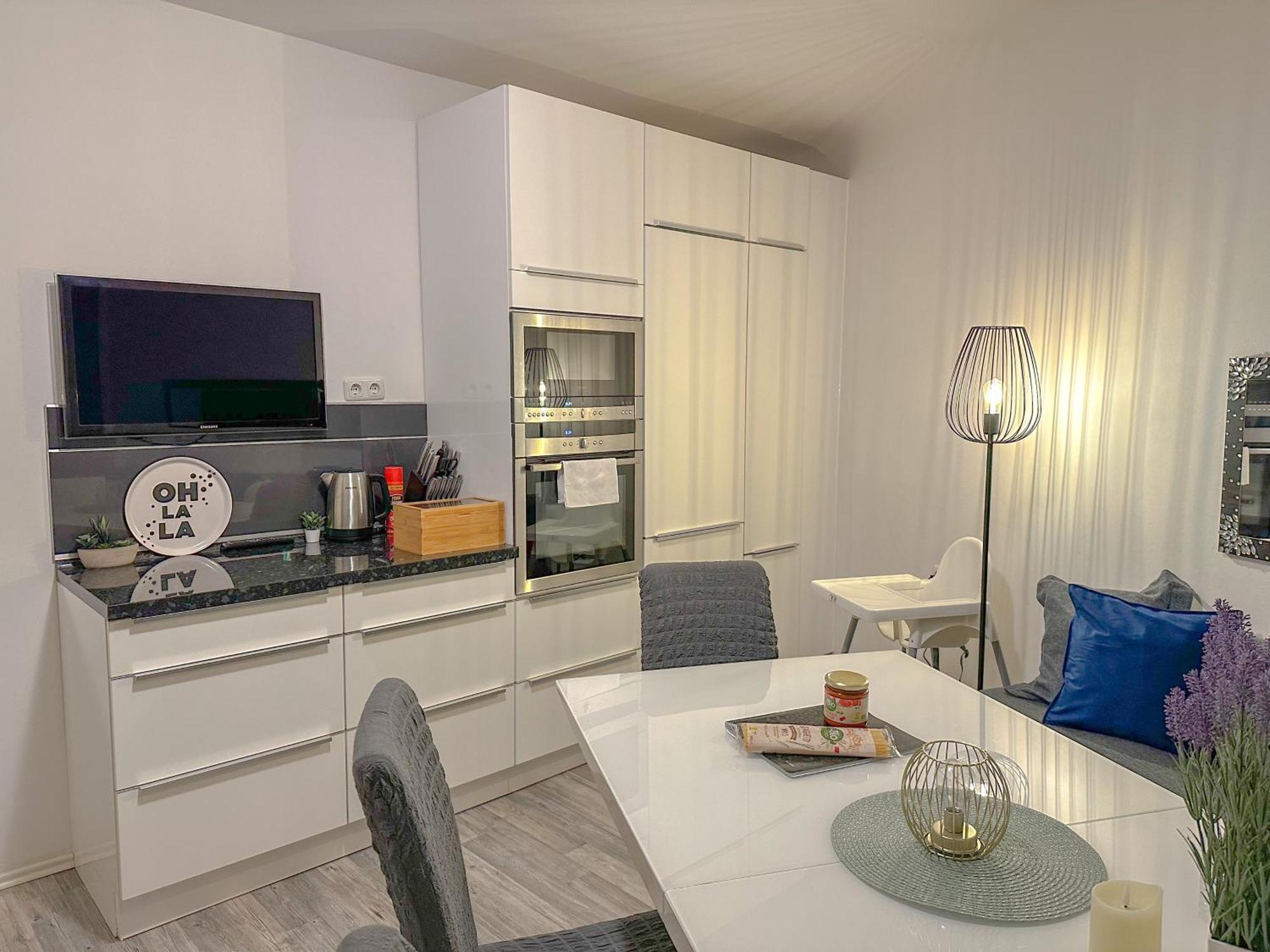Apartment Katies - Zentral - 4 - 7 Personen - 2 Parken - Nintendo Switch - Disneyplus - E-kamin
