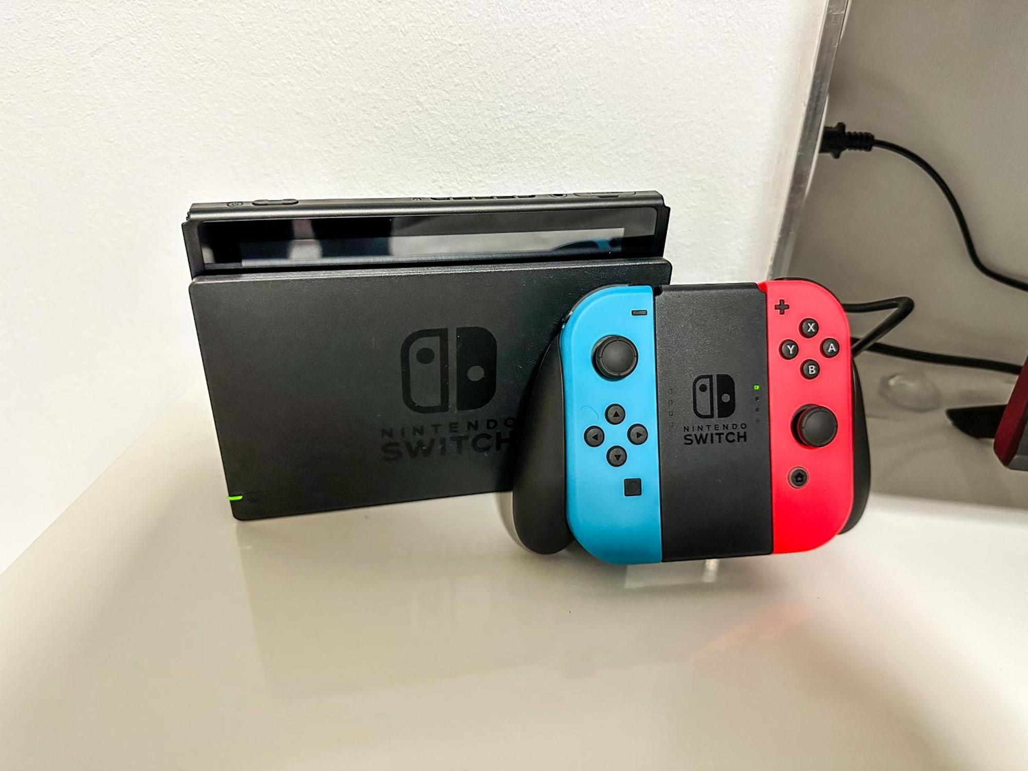 Katies - Zentral - 4 - 7 Personen - 2 Parken - Nintendo Switch - Disneyplus - E-kamin * Augsburg