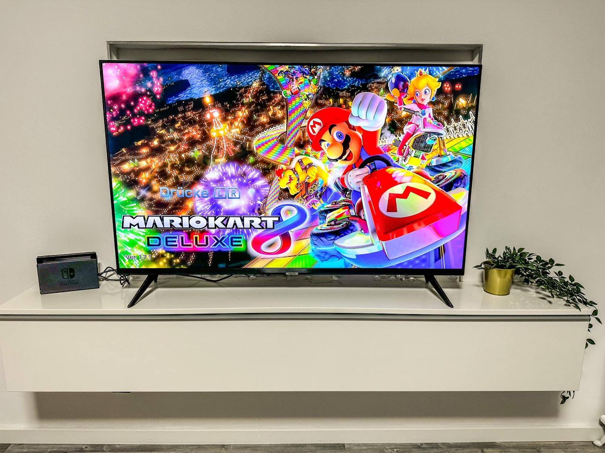 Katies - Zentral - 4 - 7 Personen - 2 Parken - Nintendo Switch - Disneyplus - E-kamin Augsburg